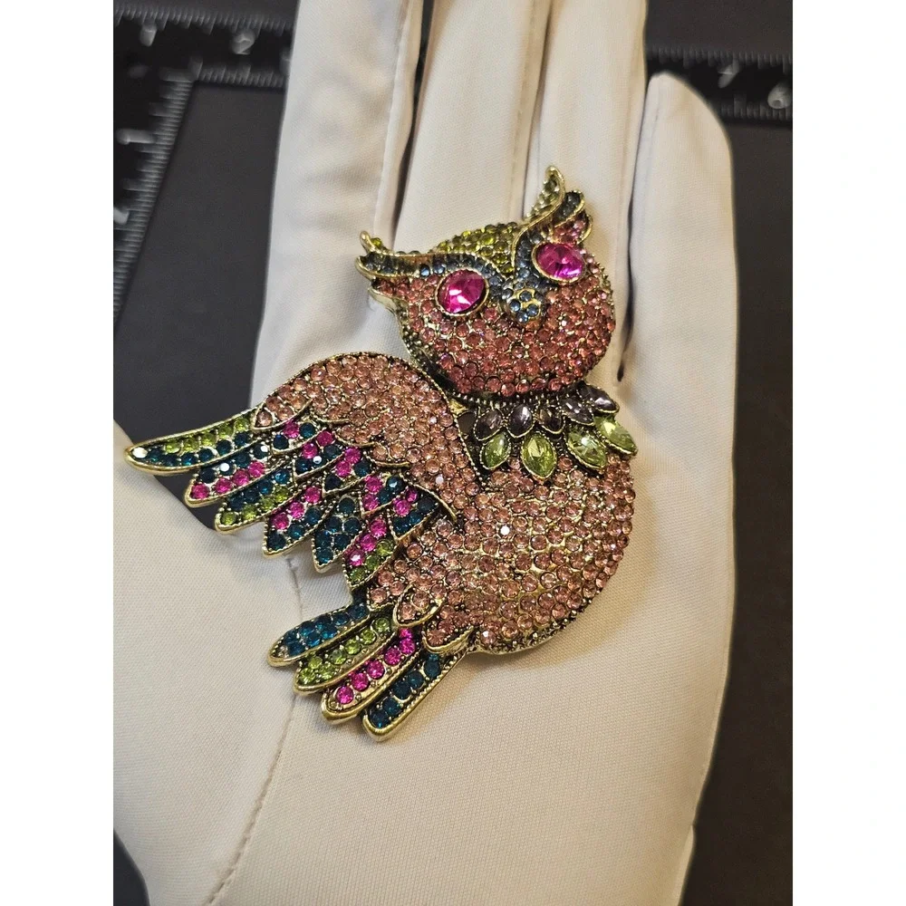 LARGE Vintage‎ Style Owl Brooch Multicolor Rhinestone Gold Whimsical Cottagecore
